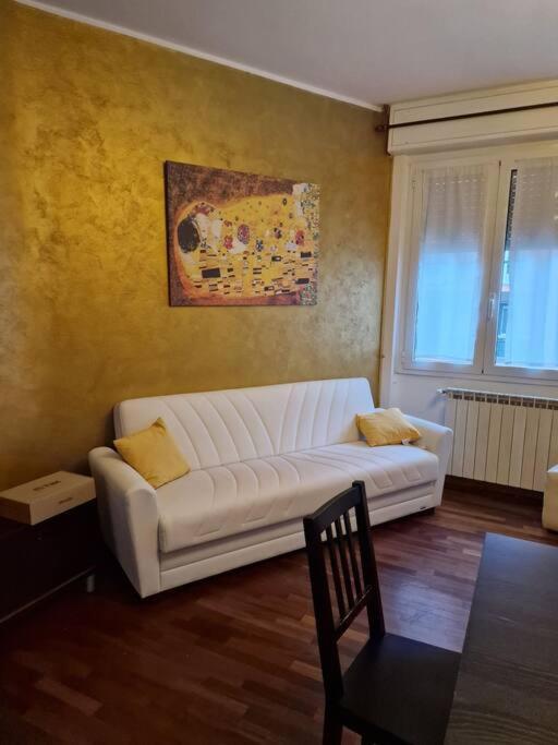 Sempione Yellow Mediolan Zewnętrze zdjęcie